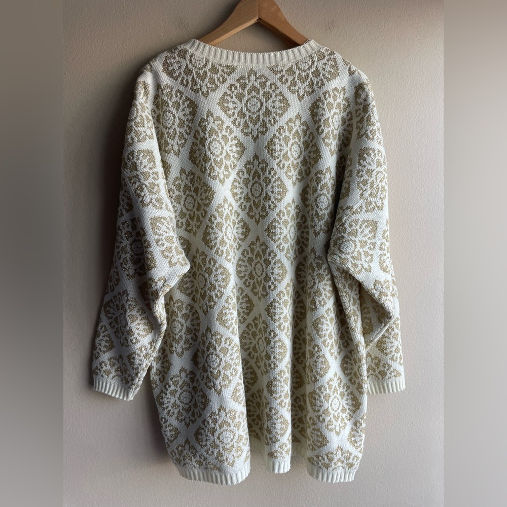Venezia Women Crew Ivory Gold Shimmer Design Oversized Sweater Size 1X - Picture 5 of 9